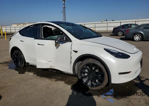 2022 Tesla Model Y из США, поврежденный, VIN 7SAYGDEE5NF356871
